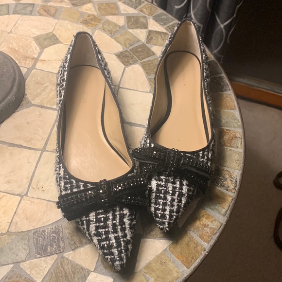 Ann Taylor Shoes - Ann Taylor Houndstooth Flats - Size 8.5